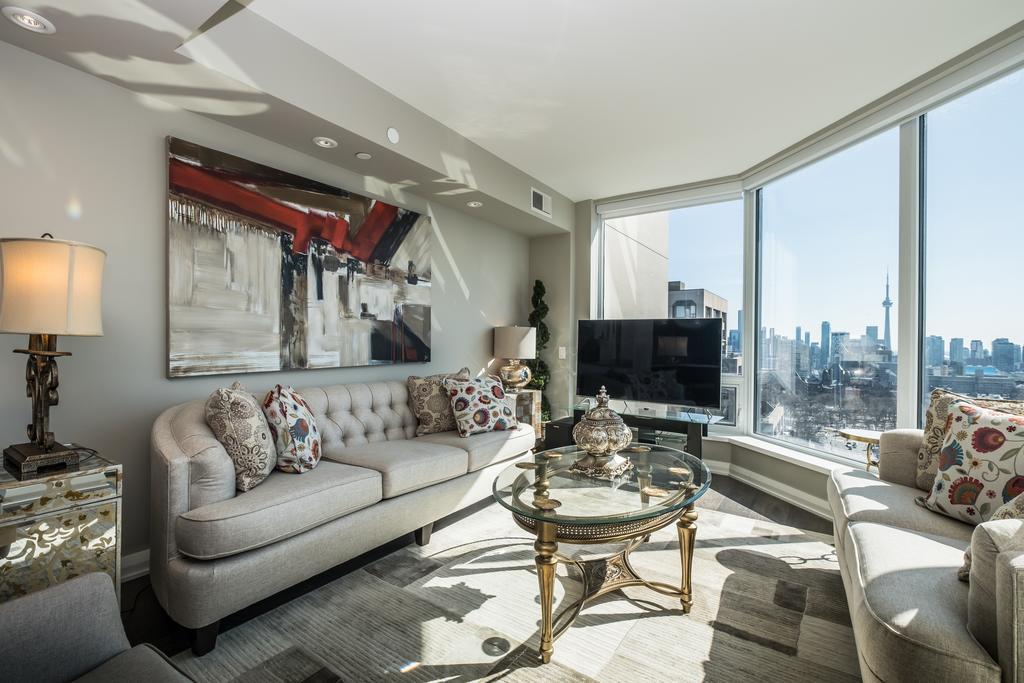 Premium 2Bdrm In Yorkville Toronto Zewnętrze zdjęcie