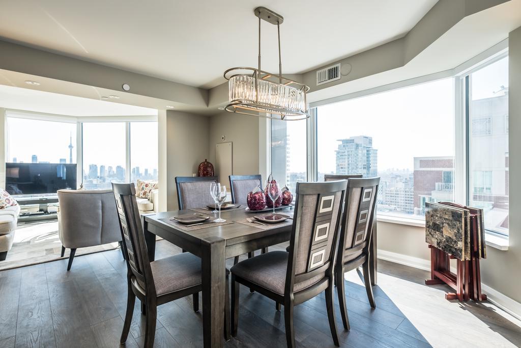 Premium 2Bdrm In Yorkville Toronto Zewnętrze zdjęcie