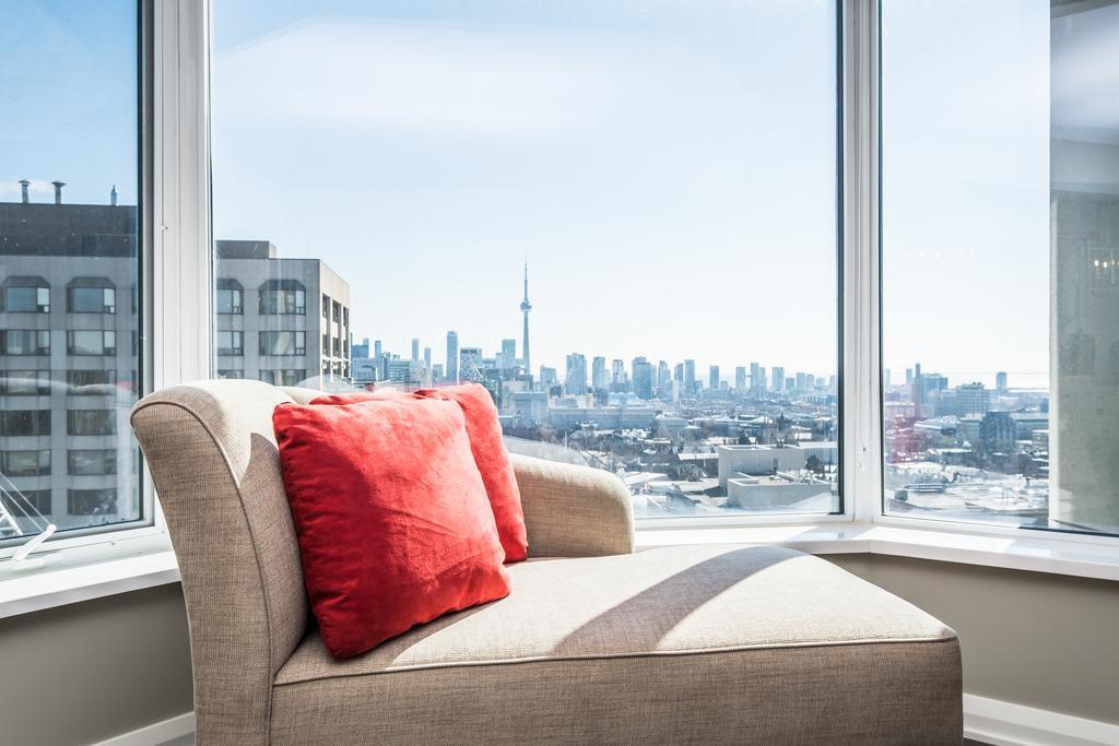 Premium 2Bdrm In Yorkville Toronto Zewnętrze zdjęcie